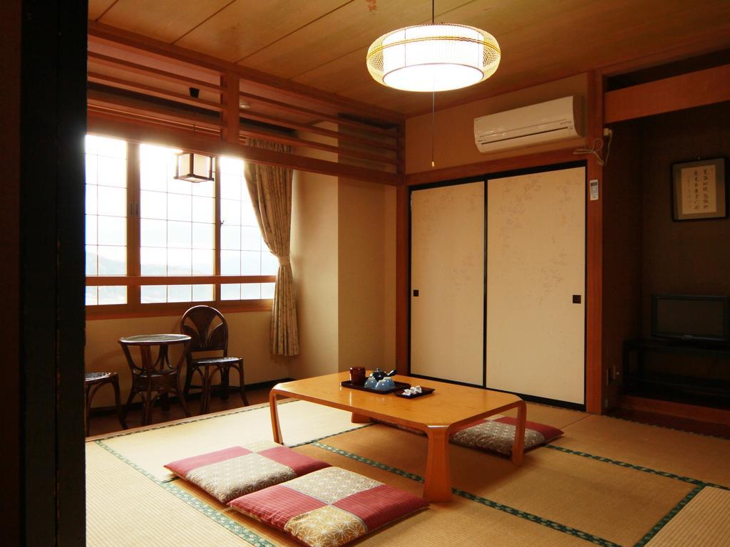 Honkan Gentaroya Nozawaonsen Quarto foto