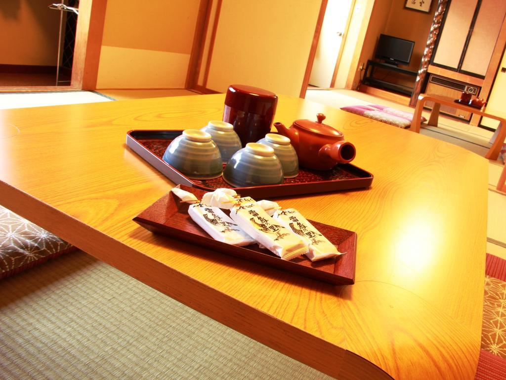 Honkan Gentaroya Nozawaonsen Quarto foto